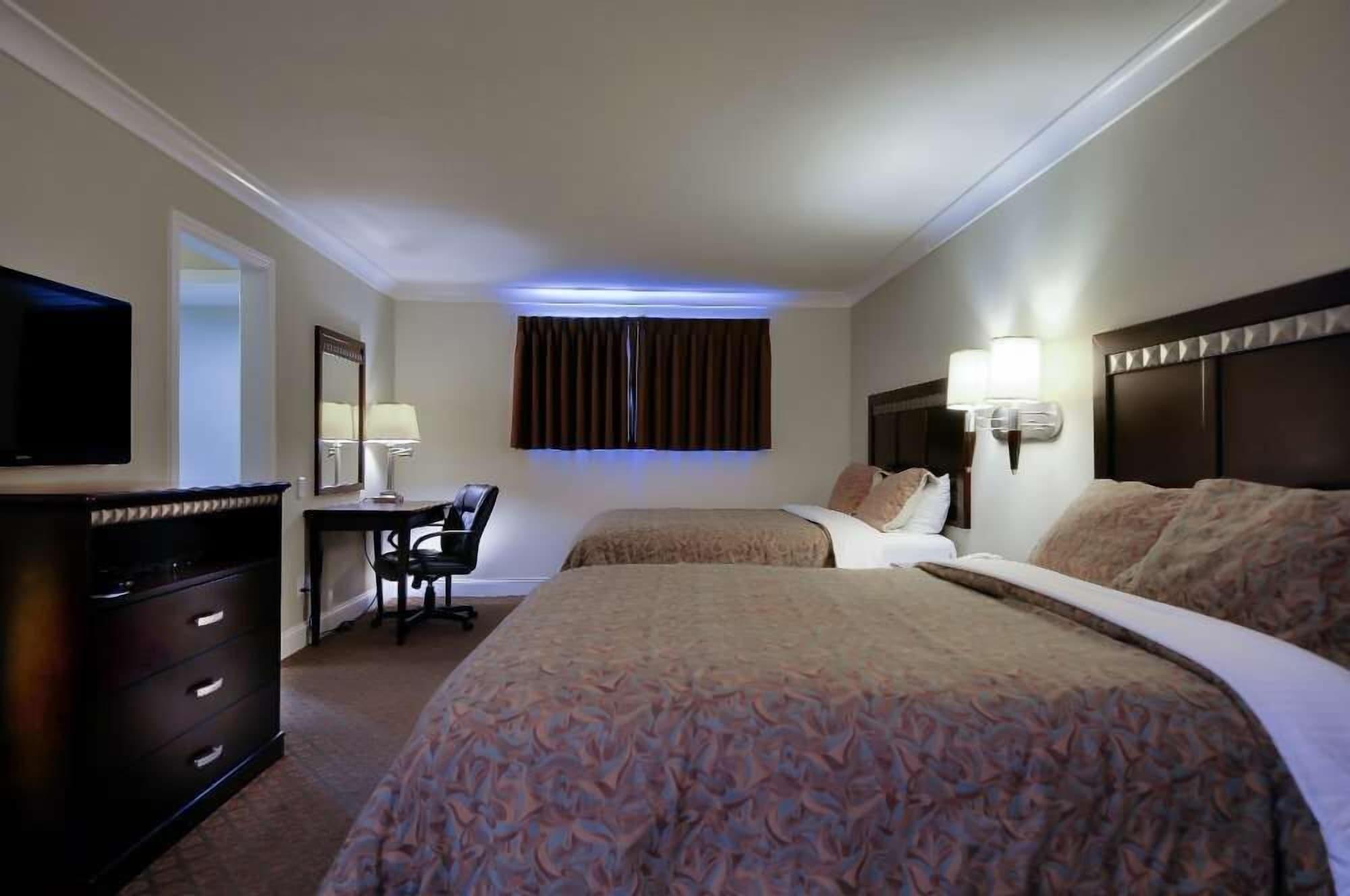 Vagabond Inn Whittier Εξωτερικό φωτογραφία