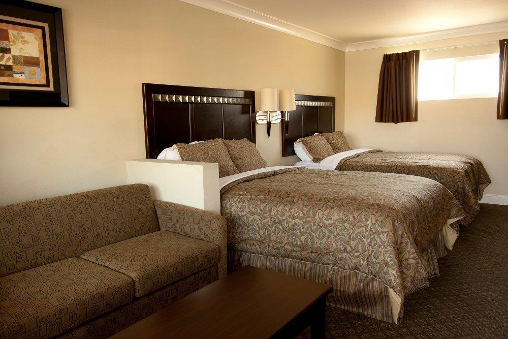 Vagabond Inn Whittier Δωμάτιο φωτογραφία