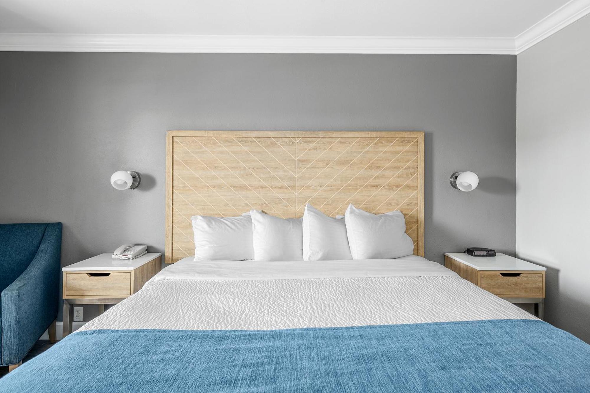 Vagabond Inn Whittier Εξωτερικό φωτογραφία