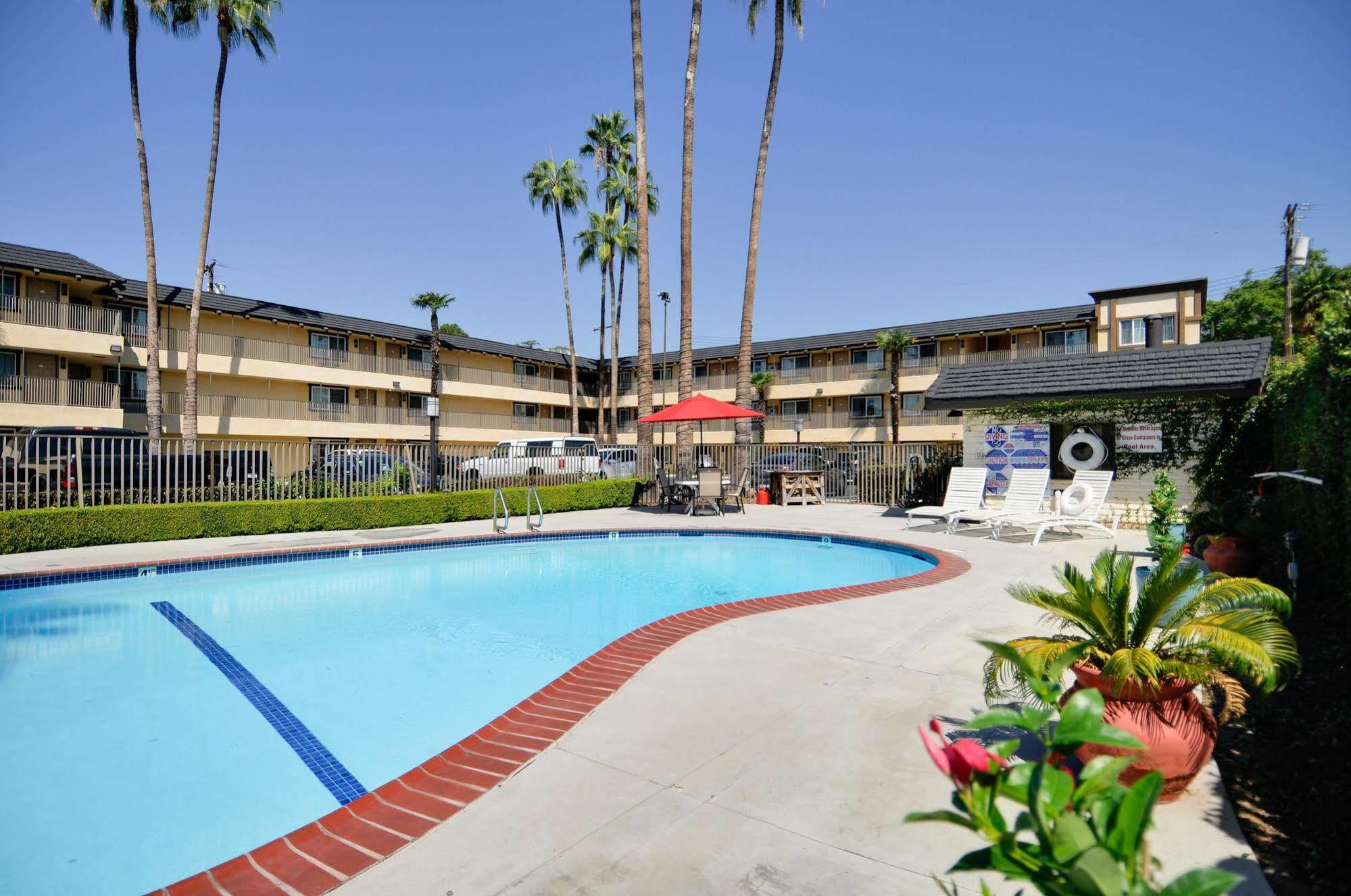Vagabond Inn Whittier Εξωτερικό φωτογραφία